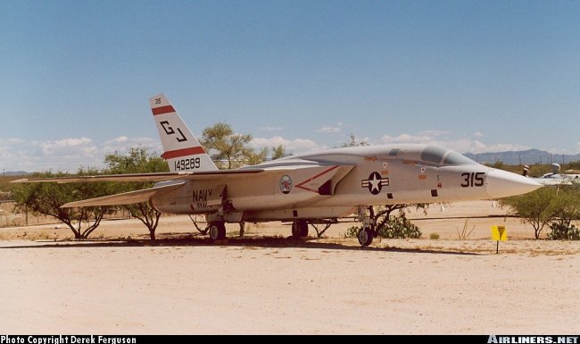 Vue d'un RA-5C Vigilante (photo : Derek Ferguson)