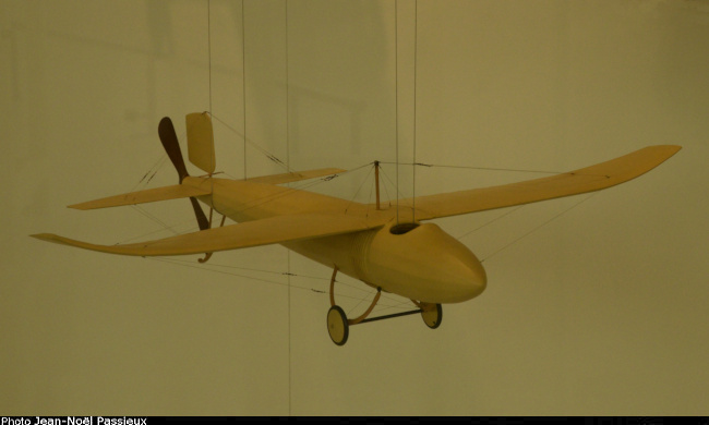 Vue du Paulhan-Tatin A&eacute;ro-Torpille (photo : JN Passieux, mus&eacute;e de l'Air et de l'Espace du Bourget)