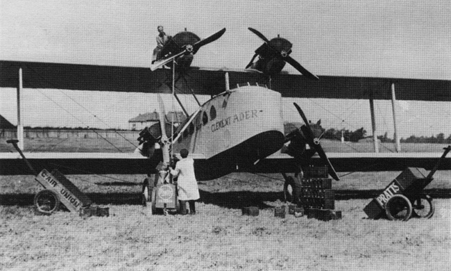 Vue d'un biplan de transport Bl&eacute;riot 155 (photo : Icare num&eacute;ro 103)