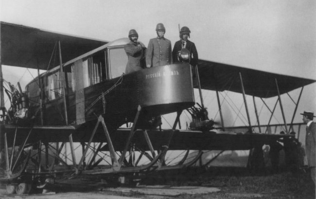 Vue du Sikorsky Bolsho&iuml; (photo : The Colour Encyclopedia of Incredible Aeroplanes - Philip Jarrett)