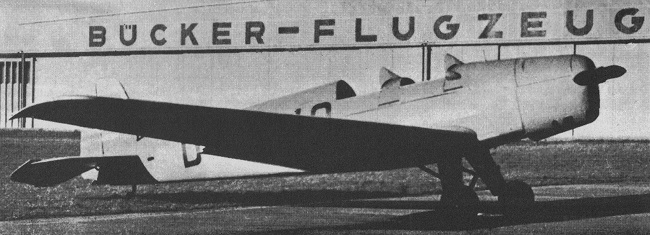 Vue d'un B&uuml;cker 180 (photo : Jane's fighting aircraft of World War II)