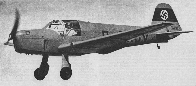 Vue d'un B&uuml;cker 181 (photo : Jane's fighting aircraft of World War II)