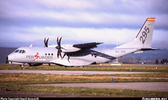 Vue d'un C-295 MSA/MPA &eacute;quip&eacute; du syst&egrave;me F.I.T.S (photo : David Unsworth)