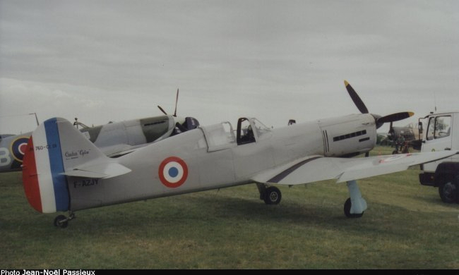 Vue d'une r&eacute;plique de Caudron 760, Jean Noan (photo : JN Passieux, meeting de la Fert&eacute;-Alais 2001)