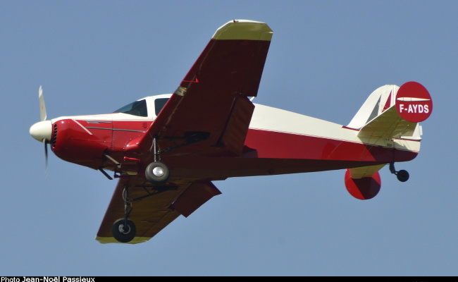 Vue d'un Bellanca 14-19 Cruisemaster (photo : JN Passieux, meeting de la Fert&eacute;-Alais 2018)