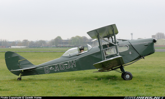 Vue d'un D.H.83C Fox Moth (photo : Gareth Horne)