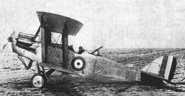 Vue d'un biplan D.H.9 &agrave; moteur Napier Lion (photo : Jane's fighting aircraft of World War I John W.R. Taylor)