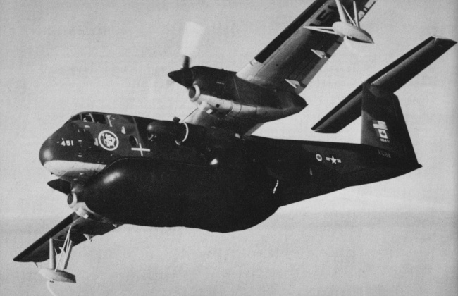Vue d'un appareil exp&eacute;rimental XC-8A (photo : Jane's pocket book 12 Research and experimental aircraft - Michael J.H. Taylor)