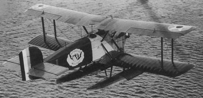 Vue du DWC num&eacute;ro 1 Seattle (photo : Histoire de l'Aviation Militaire Bill Gunston - TRH Pictures)