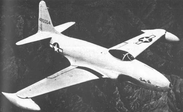 Vue d'un P-80A (photo : Jane's fighting aircraft of World War II)