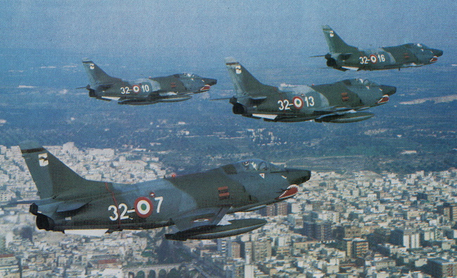 Vue d'une formation de G.91Y