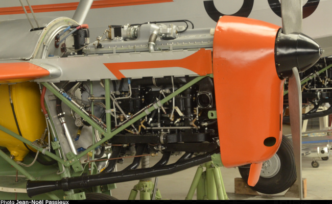 Vue d'un moteur Gipsy Six (photo : JN Passieux, meeting de la Fert&eacute;-Alais 2025)