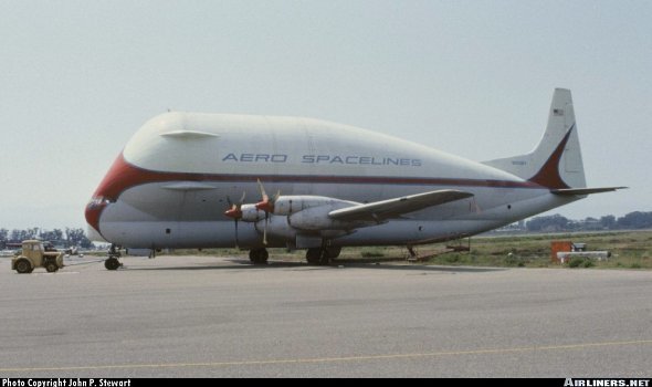 Vue d'un Super Guppy (photo : John P. Stewart)