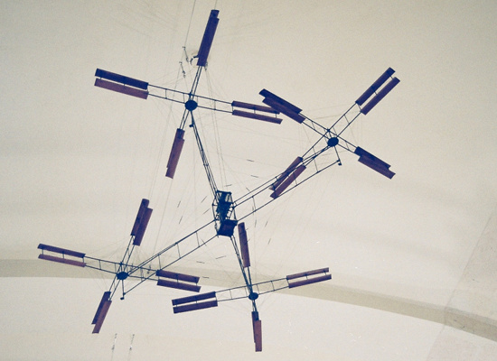 Vue d'une maquette de l'h&eacute;licopt&egrave;re Breguet Gyroplane 1 (photo : JN Passieux - Mus&eacute;e des Arts et M&eacute;tiers, juin 2014)