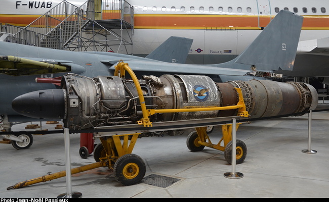 Vue d'un r&eacute;acteur Pratt & Whitney J57-P-20 (photo : JN Passieux - Aeroscopia Toulouse)