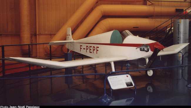 Vue d'un Jodel D-9 (photo : JN Passieux - Mus&eacute;e de l'Air et de l'Espace du Bourget)