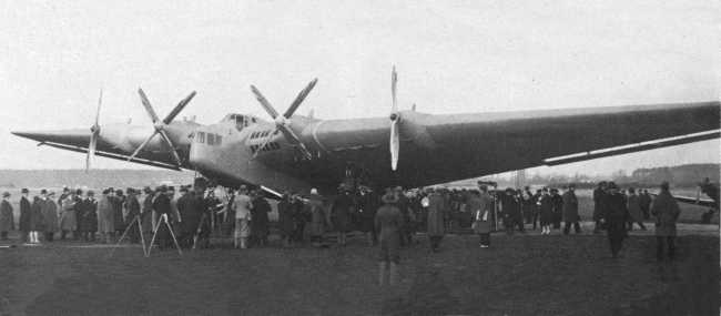 Vue d'un Junkers G 38 (photo : Encyclop&eacute;die illustr&eacute;e de l'Aviation dans le monde - David Mondey)