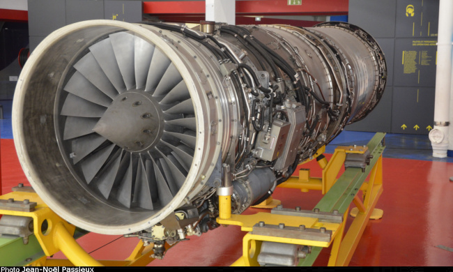 Vue d'un r&eacute;acteur SNECMA M53 (photo : JN Passieux - Mus&eacute;e de l'Air et de l'Espace du Bourget)