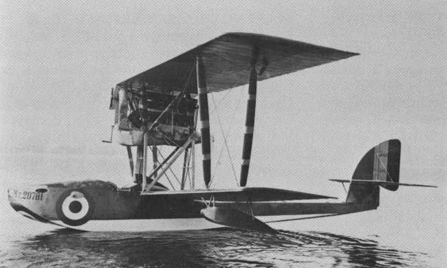 Vue d'un hydravion Macchi M.7 (photo : Encyclop&eacute;die illustr&eacute;e de l'Aviation dans le monde - David Mondey)