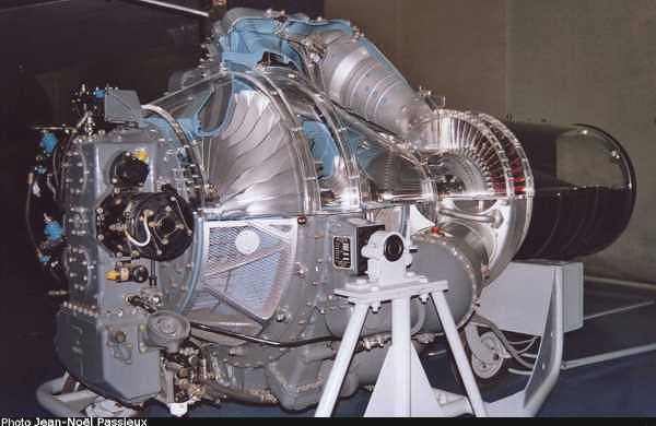 Vue d'un Rolls-Royce Nene 102 (photo : JN Passieux - Mus&eacute;e de l'Air et de l'Espace du Bourget)