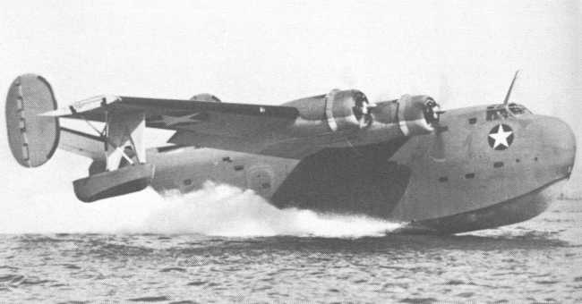 D&eacute;collage d'un PB2Y-3 (photo : Encyclop&eacute;die illustr&eacute;e de l'Aviation dans le monde - David Mondey)