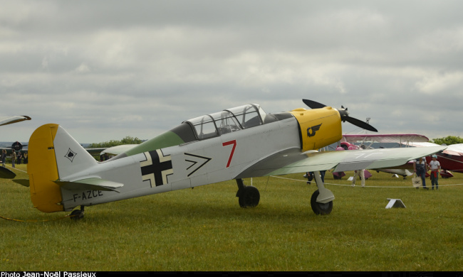 Vue d'un Pilatus P-2 (photo : JN Passieux, meeting de la Fert&eacute;-Alais 2022)