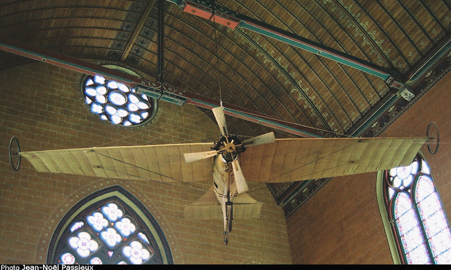 Vue d'un monoplan R.E.P. Type 1 (photo : JN Passieux - Mus&eacute;e des Arts et M&eacute;tiers, juin 2014)