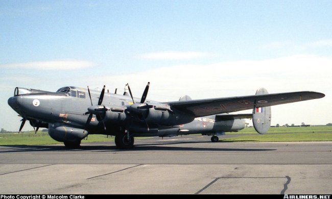 Vue d'un Shackleton A.E.W.2 (photo : Malcolm Clarke)