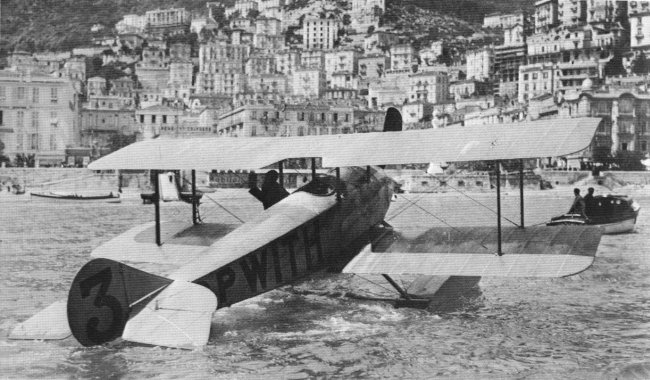 Vue du Sopwith Schneider (photo : Histoire de l'aviation Ren&eacute; Chambe - Marius Prieur)