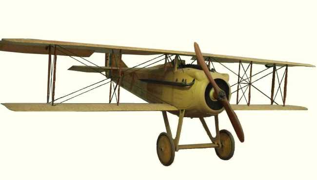 Vue d'un Spad VII (photo : JB Passieux - Mus&eacute;e de l'Air et de l'Espace du Bourget)
