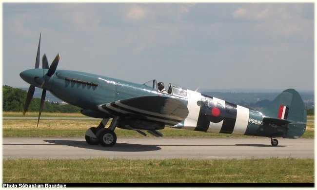 Vue d'un Spitfire P.R. XIX (photo : S&eacute;bastien Bourdeix)