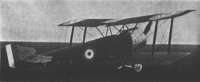 Vue d'un biplan 1&frac12; Strutter (photo : Jane's fighting aircraft of World War I)