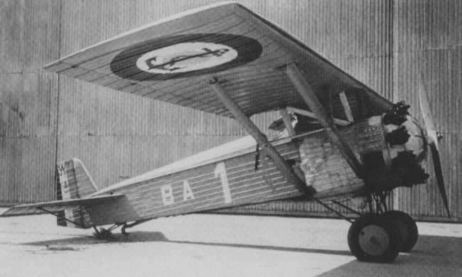 Vue d'un Wibault 74 embarqu&eacute; (photo : L'A&eacute;ronautique Navale 1920-1939 - Avia Editions)
