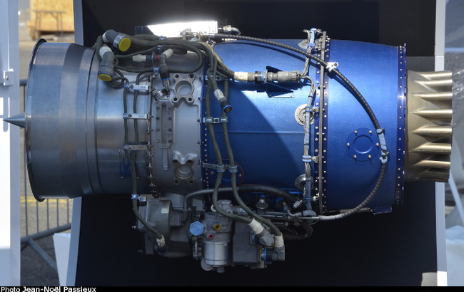 Vue d'un r&eacute;acteur double flux Williams International FJ33-5A (photo : JN Passieux, Salon du Bourget 2015)