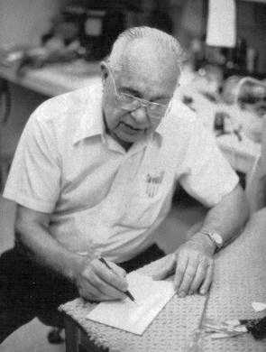 Leo Fender (photo : Guitare et Claviers)